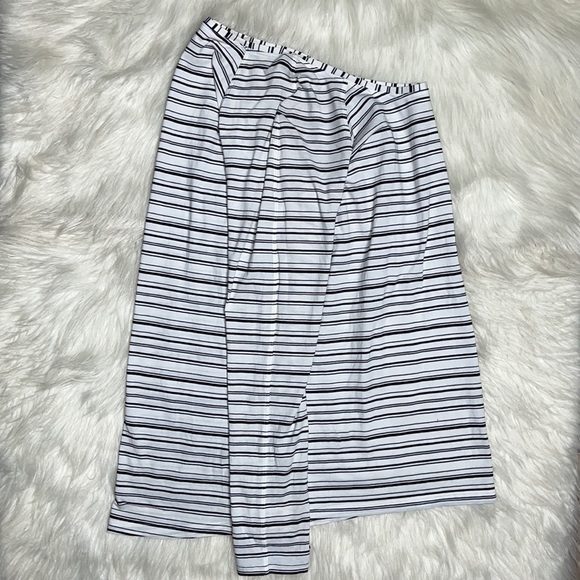 Lululemon Emerald Long Sleeve Shirt - Picture 5 of 6